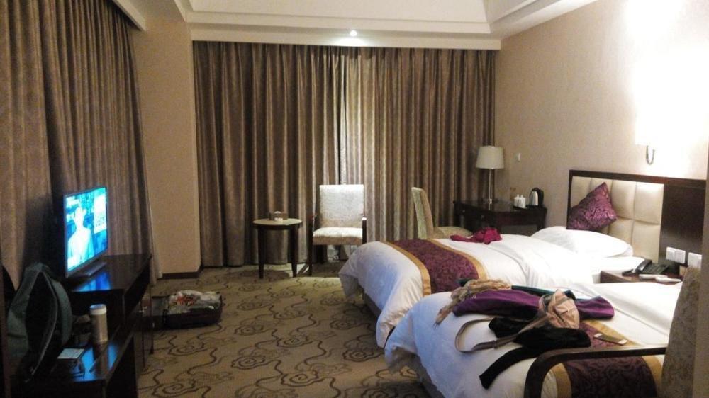 Chengdu Xiang Yu Hotel Exterior photo